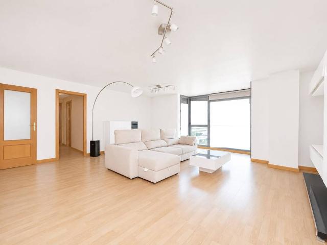 Piso en Venta en Urbanizaciones
