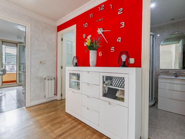 Piso en venta en Urnieta. Estupendo piso con tres habitaciones totalmente exterior a la venta en Urnieta. Pisos.