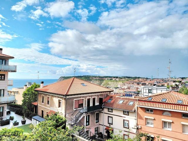 Piso en Venta en Usategui