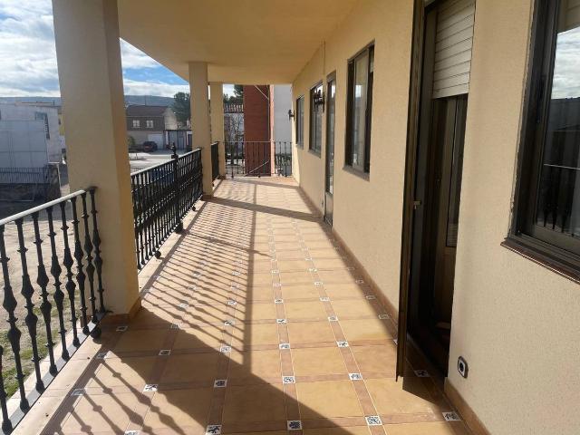 Piso en Venta en Valoria la Buena