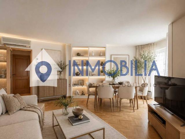 Piso en Venta en Valdeacederas