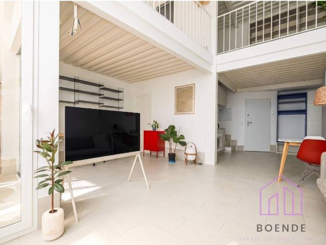 Piso en venta en Valdeacederas 28039