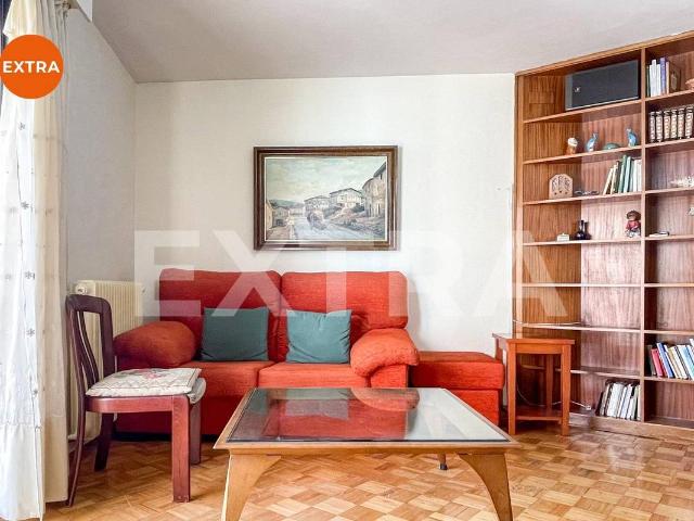 Piso en Venta en Valdeacederas