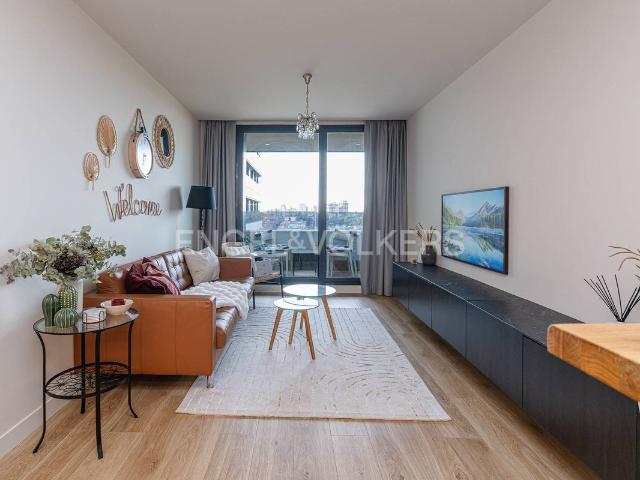 Piso en Venta en Valdeacederas