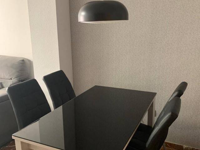 Piso en Venta en Valdeastillas Fuentezuelas