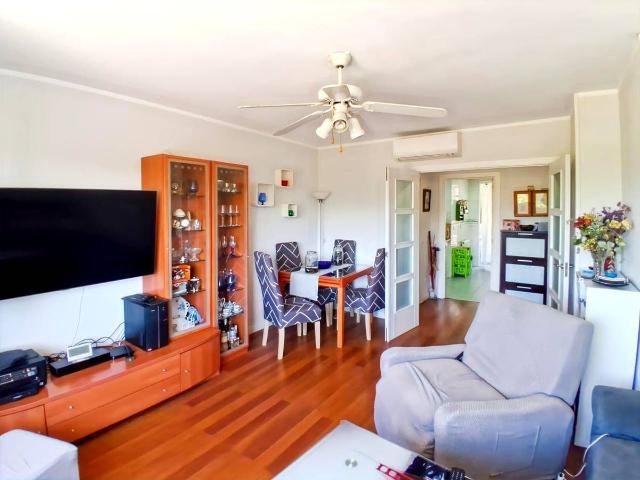 Piso en Venta en Valdebernardo Valderribas