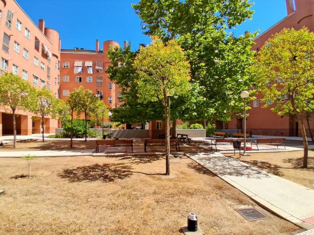 Piso en Venta en Valdebernardo Valderribas
