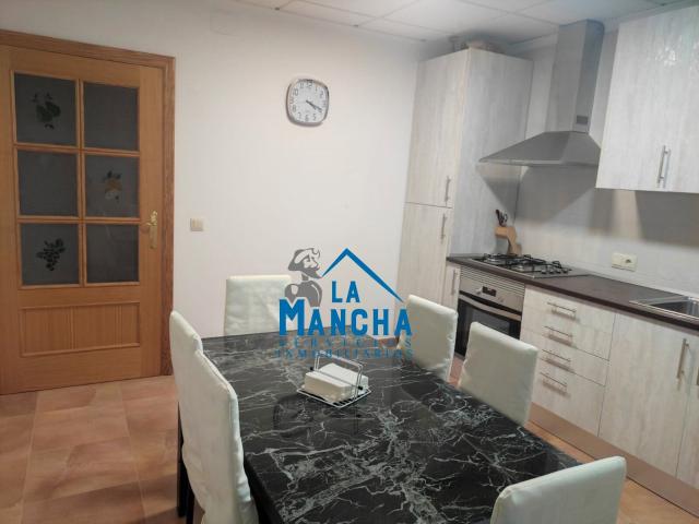 Piso en Venta en Valdeganga