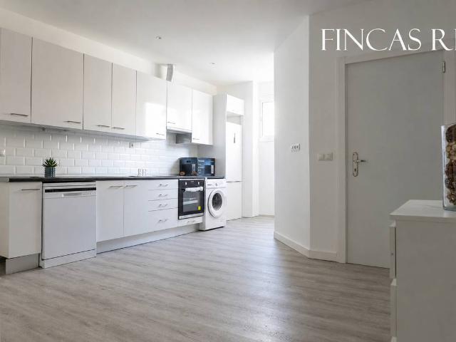 Piso en Venta en Valdefierro
