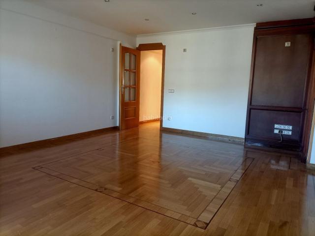 Piso en venta en Valdemoro, Centro. Amplio Piso en el Corazón de Valdemoro Tu Nuevo Hogar te Espera!. Pisos.