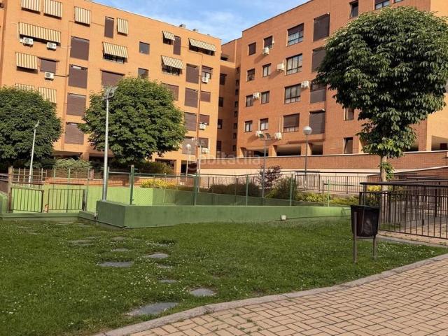 Piso en venta en Valdemoro, Hospital. PISO IDEAL DE 2 HABITACIONES EN LA MEJOR URBANIZACIÓN DE ZONA HOSPITAL DE VALDEMORO CON GARAJE Y TRASTERO. Pisos.