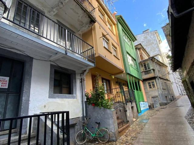 Piso en Venta en Valdés Luarca