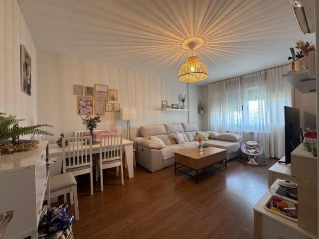 Piso en venta en Valdepeñas, Centro