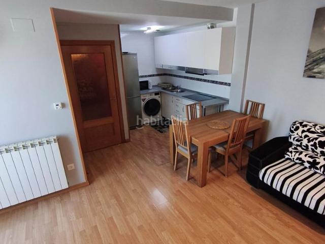 Piso en venta en Valdepeñas. Piso en venta acogedor, luminoso y listo para entrar a vivir. Pisos.