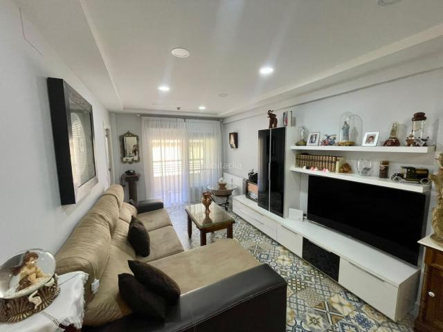Piso en venta en Valdepeñas. Piso en venta en Centro, 3 dormitorios. Pisos.