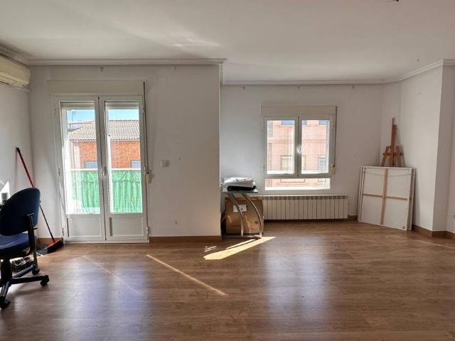 Piso en Venta en Valdepeñas