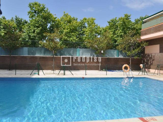 Piso en Venta en Valderas Los Castillos