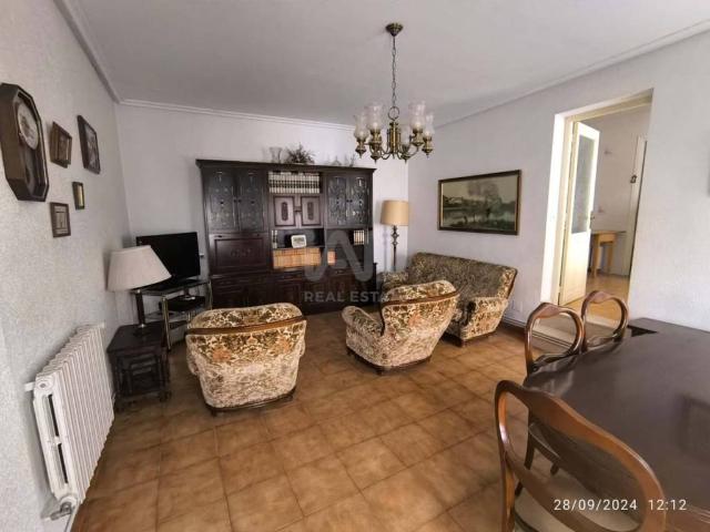 Piso en Venta en Valderas