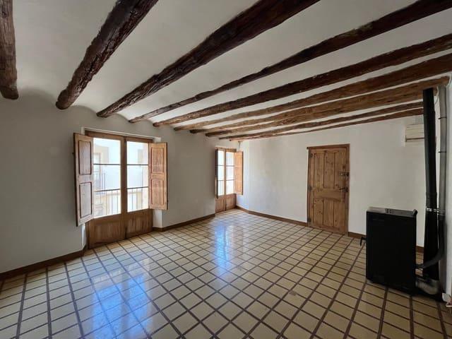 Piso en venta en Valderrobres, Teruel