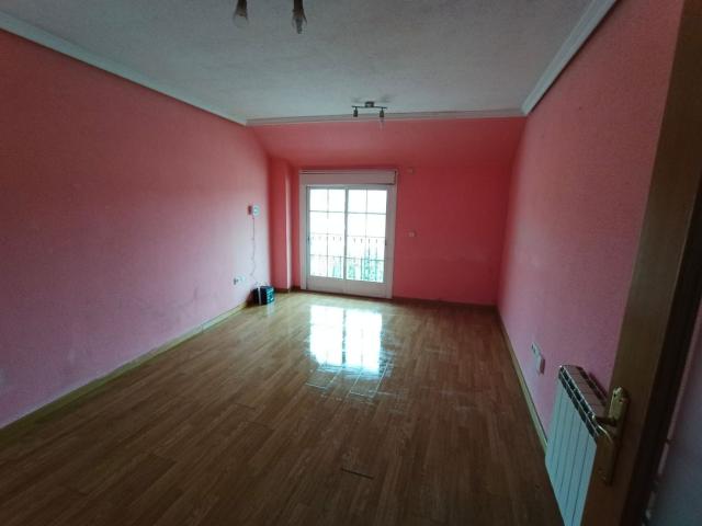Piso en venta en Valdilecha. Solvia Inmobiliaria Piso Valdilecha. Pisos.