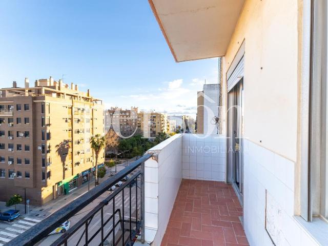 Piso en venta en Valencia, Malilla. Piso en venta en Malilla. Pisos.