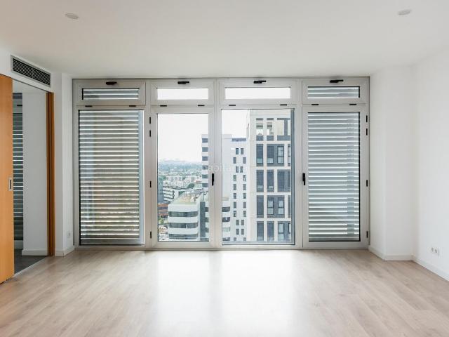 Piso en venta en Valencia, Malilla. UN BALCÓN AL MEDITERRÁNEO SOBRE LA NUEVA FE. Pisos.