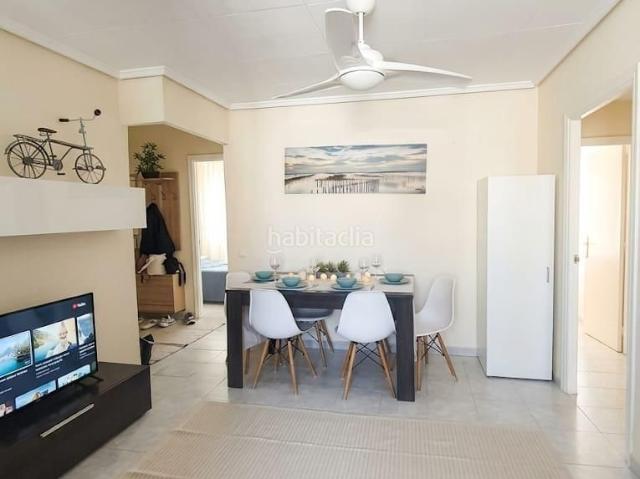 Piso en venta en Valencia, Malva Rosa. FANTÁSTICA VIVIENDA REFORMADA. JUNTO A LA PLAYA. IDEAL PARA VIVIR O COMO INVERSIÓN. Pisos.