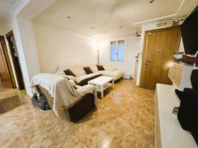 Piso en venta en Valencia, Malva Rosa. VIVE JUNTO AL MAR EN LA PLAYA DE LA MALVARROSA DE VALENCIA. Pisos.