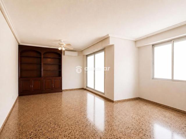 Piso en venta en Valencia, Marxalenes. en Valencia. Pisos.
