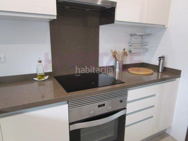 Piso en venta en Valencia, Mestalla. Piso 3 habitaciones Venta Valencia. Pisos.