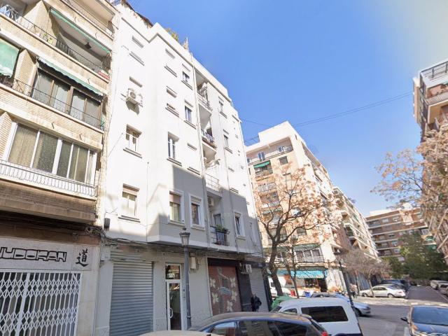 Piso en venta en Valencia, Mont Olivet. Pisos.