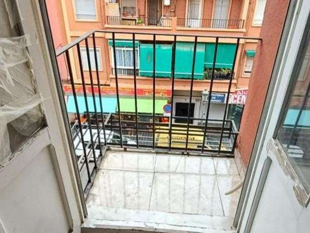 Piso en venta en Valencia, Nou Moles