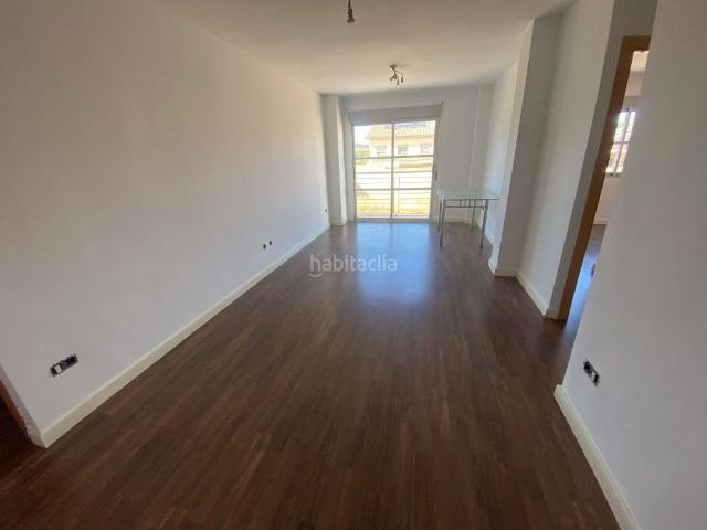 Piso en venta en Valencia, Nou Moles. Oportunidad en el Corazón de la Ciudad Luminosidad y Espacio para Tu Nuevo Hogar. Pisos.