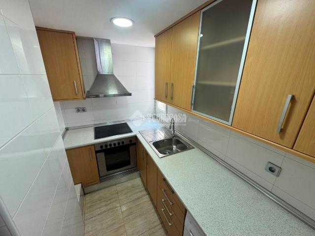 Piso en venta en Valencia, Nou Moles. Piso en venta en Valencia. Pisos.