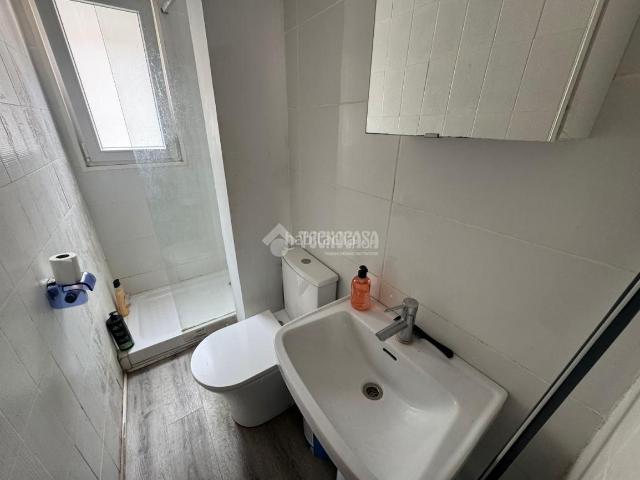 Piso en venta en Valencia, Nou Moles. Piso en venta en Valencia. Pisos.