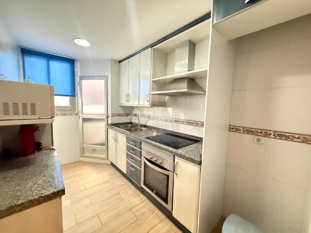 Piso en venta en Valencia, Nou Moles. Piso en venta en Valencia. Pisos.