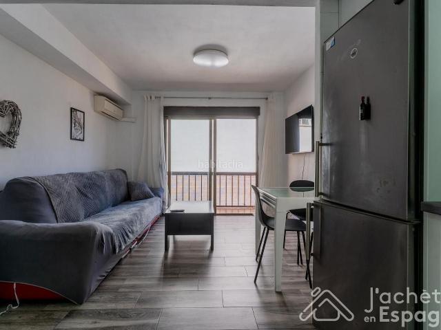 Piso en venta en Valencia, Aiora. Bel appartement rénové T4 Proche Avenida del Puerto. Pisos.