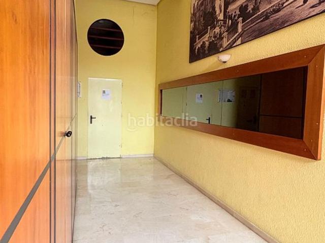 Piso en venta en Valencia, Aiora. Junto a Metrovalencia y a un paso del Cabanyal. Amplia vivienda de 2 dormitorios y 2 baños. Pisos.