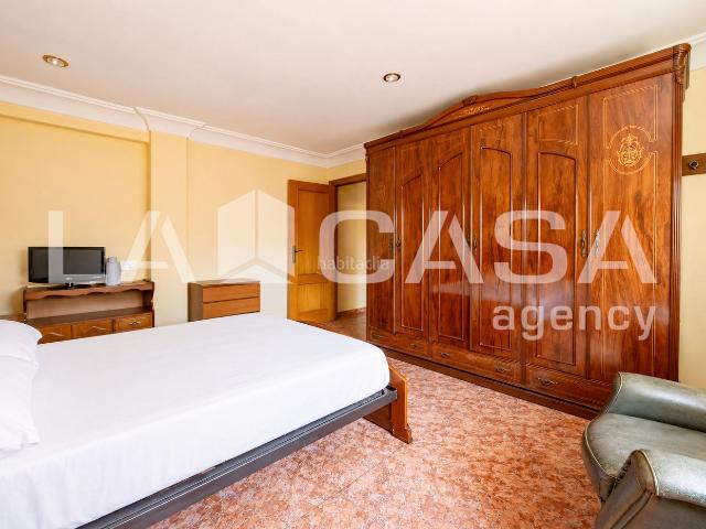 Piso en venta en Valencia, Albors. PISO EXTERIOR CON BALCÓN Y ASCENSOR EN ALBORS. Pisos.