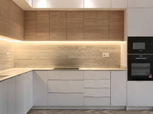 Piso en venta en Valencia, Arrancapins. VIVIENDA EN PLAZA ESPAÑA. Pisos.