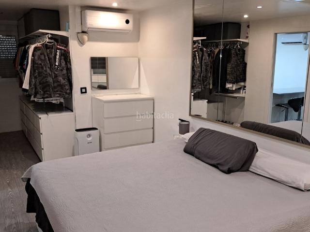 Piso en venta en Valencia, Barrio Benicalap. !Estrena tu vida aquí! Piso listo para crear el hogar de tus sueños. Pisos.