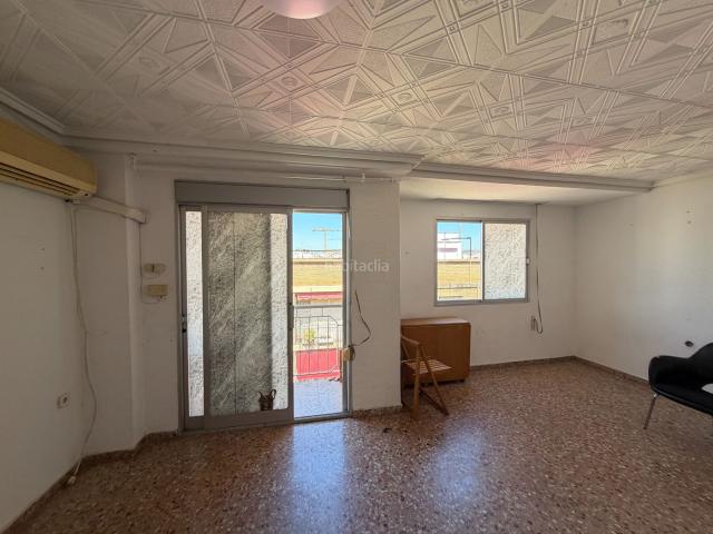 Piso en venta en Valencia, Barrio Benicalap. Magnífico piso en Benicalap. Pisos.