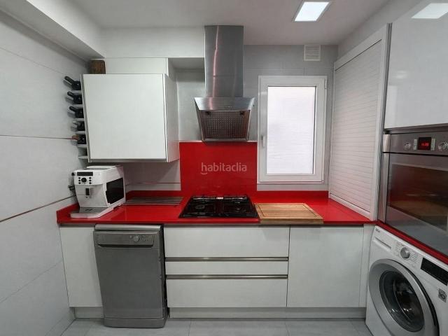Piso en venta en Valencia, Barrio Benicalap. Piso reformado TOP armarios a medida opción 3 dormitorios. Pisos.