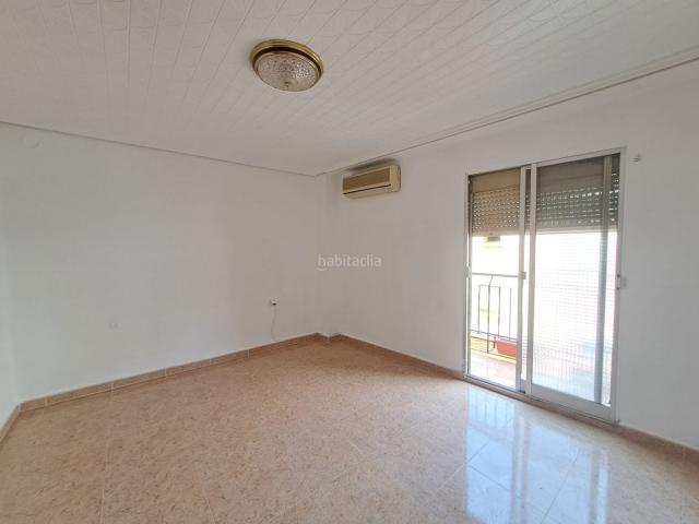 Piso en venta en Valencia, Barrio Benicalap. Pisos.