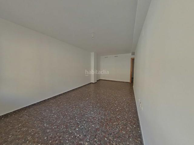 Piso en venta en Valencia, Barrio Benicalap. PLATANOS. Pisos.