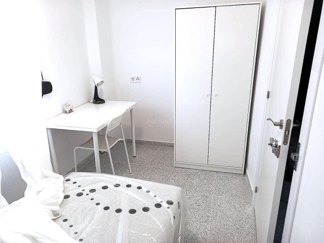 Piso en venta en Valencia, Barrio de Patraix. Acogedor piso en 3ª planta SIN ASCENSOR, en Patraix, Valencia. Pisos.