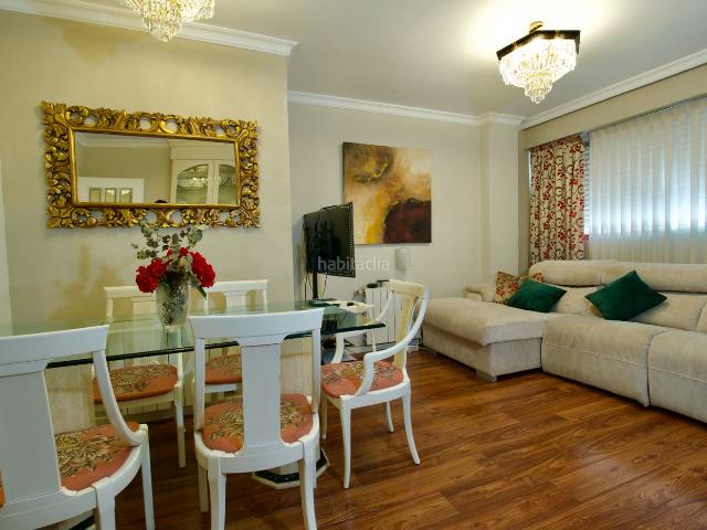 Piso en venta en Valencia, Barrio de Patraix. Primer piso totalmente reformado con garaje. Pisos.