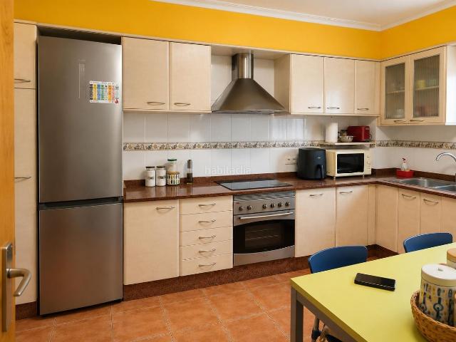 Piso en venta en Valencia, Barrio de Patraix. Próxima a la parada de metro Patraix. Pisos.