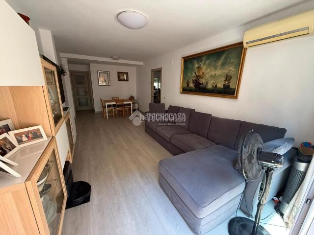Piso en venta en Valencia, Benimàmet. Piso en venta en Valencia. Pisos.