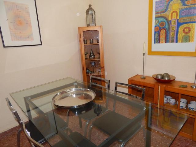 Piso en venta en Valencia, Beteró. Inmobiliaria Sorolla vende estupendo piso en Blasco Ibañez Valencia. Pisos.